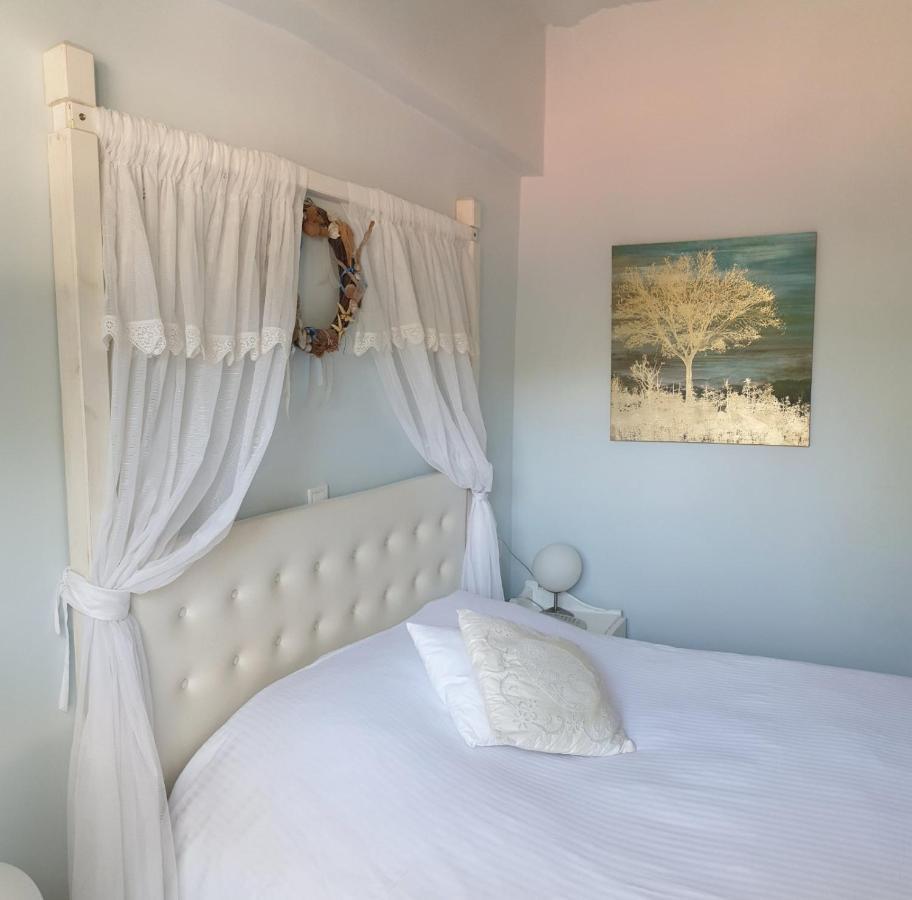 Masouriblu Boutique Hotel Zimmer foto